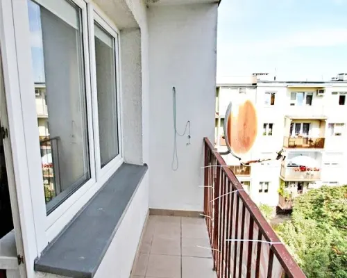 Na sprzedaż 2 pokoje ,53 m2, balkon loggia,Centrum