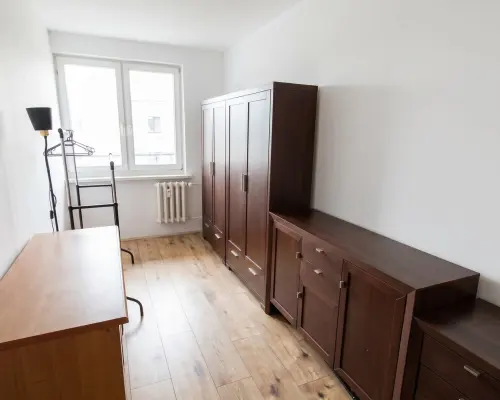 Arkadia Nieruchomości prezentuje komfortowe mieszkanie w samym Centrum miasta - 3 pokoje, balkon, świetna lokalizacja  Na spr
