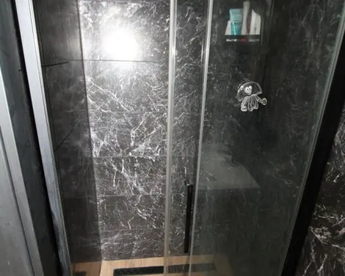 Arkadia Nieruchomości prezentuje komfortowe mieszkanie w samym Centrum miasta - 3 pokoje, balkon, świetna lokalizacja  Na spr