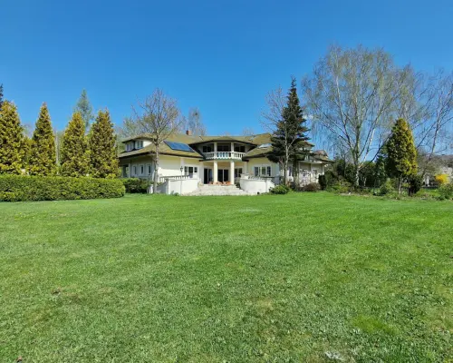 Bałuty - dom (560 m2) na działce 3313 m2
