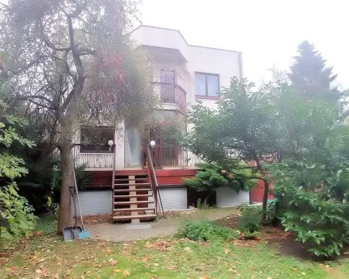Julianów - 2 domy (350 m2 i 300 m2)