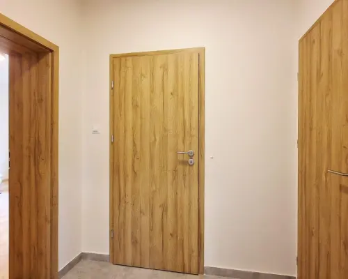 Julianów - dom o pow. 225 m2 garaż ul. Bema
