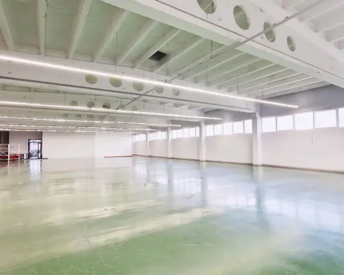 Pabianice - magazyn 670 m2 Ip. winda towarowa