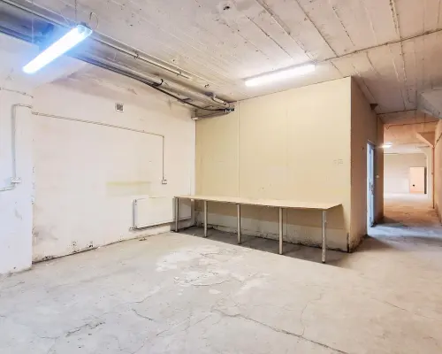 Górna - ogrzewany magazyn o pow. 200 m2