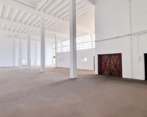 Teofilów - pow. magazynowo - biurowa 512 m2