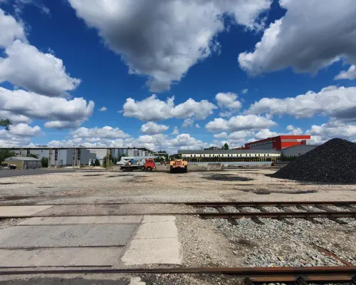 Teren 3,93 ha z bocznicą kolejową woj. łódzkie