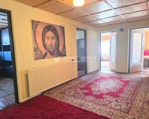 Ustroń | Dom wolnostojący | 328 m² | 11 pokoi | działka 758 m²  PODSTAWOWE PARAMETRY  Powierzchnia użytkowa: ok.