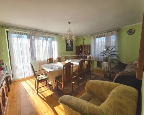 Ustroń | Dom wolnostojący | 328 m² | 11 pokoi | działka 758 m²  PODSTAWOWE PARAMETRY  Powierzchnia użytkowa: ok.