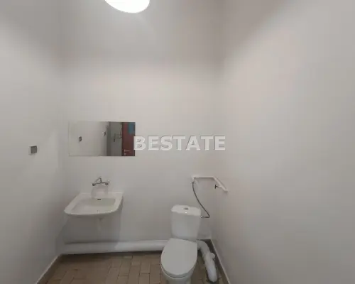 Lokal, 103m2, centrum,duża witryna,parking