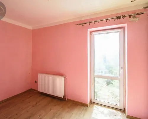 PÓŁ DOMU NA SPRZEDAŻ - 160M2 - DO REMOMTU - WITKÓW