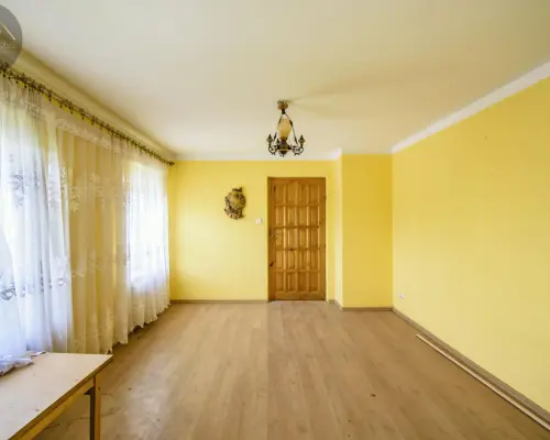 PÓŁ DOMU NA SPRZEDAŻ - 160M2 - DO REMOMTU - WITKÓW