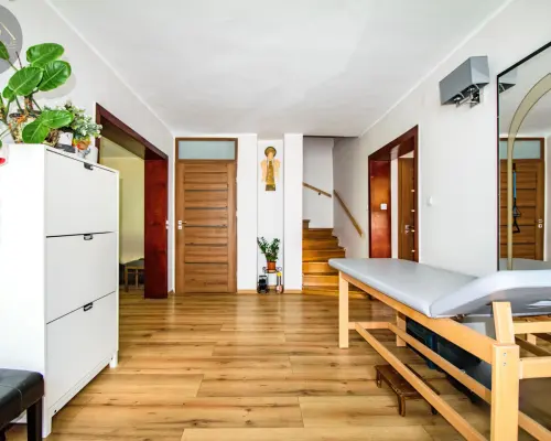 DOM WOLNOSTOJĄCY/ 160M2/ŚWIDNICA