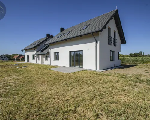 Dom z garażem blisko Świdnicy/ 158m2/ Milikowice