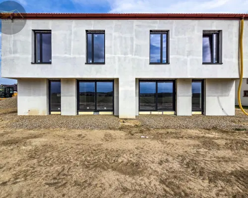 Nowa inwestycja – domy z widokiem na góry / Kalno