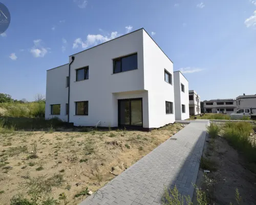 Dom W Cenie Mieszkania / 98,19m2 /2 m. parkingowe