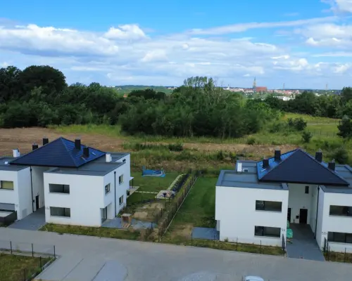 Dom W Cenie Mieszkania / 98,19m2 /2 m. parkingowe