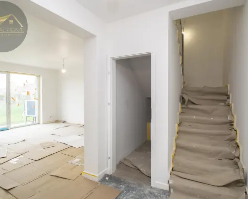 Nowoczesny bliźniak z widokiem na góry