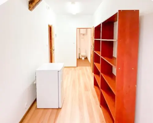 Lokal 173m2 / 4 biura