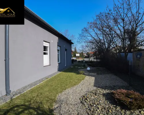 Budynek wolnostojący 184m2 z parkingkiem