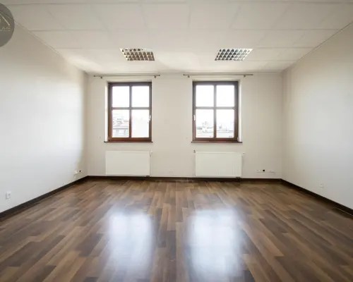 Biuro do wynajęcia w centrum Świdnicy - 80m2