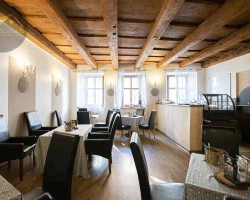 Klimatyczna restauracja do wynajęcia
