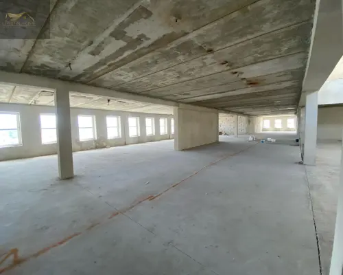 Lokal 1000m2