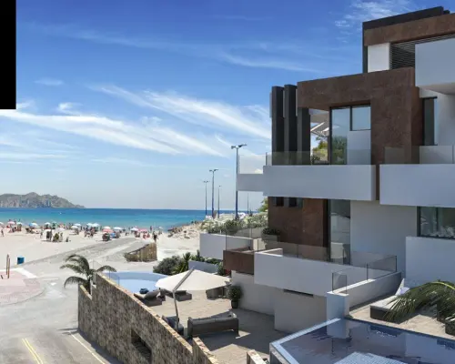 Luksusowy apartament w pierwszej linii plaży