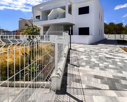 MIESZKANIA W NOWOCZESNYM KOMPLEKSIE W TORREVIEJA