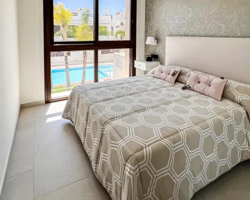 APARTAMENTY W LOS BALCONES, TORREVIEJA