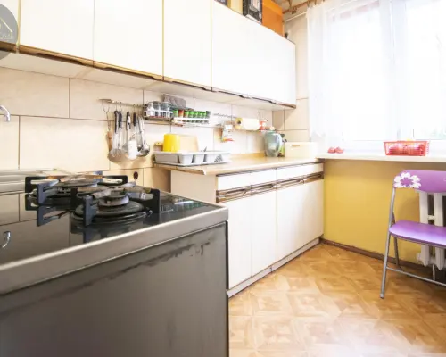 2pokojowe mieszkanie na Osiedlu Młodych z balkonem