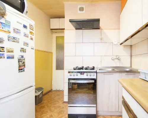 2pokojowe mieszkanie na Osiedlu Młodych z balkonem