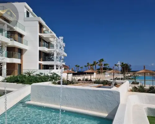 APARTAMENTY W PIERWSZEJ LINI DO MORZA W DENIA