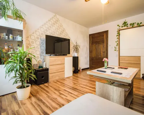 134,6M2/ 5 POKOI/ 2 BALKONY/ BLISKO CENTRUM