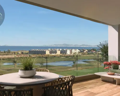 Atrakcyjne mieszkanie blisko plaży w Los Alcazares