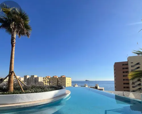 Wytworny apartament z widokiem na morze w Benidorm
