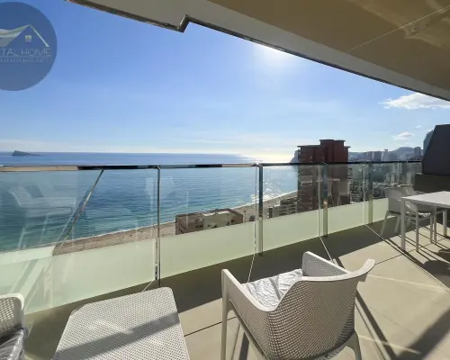 Wytworny apartament z widokiem na morze w Benidorm