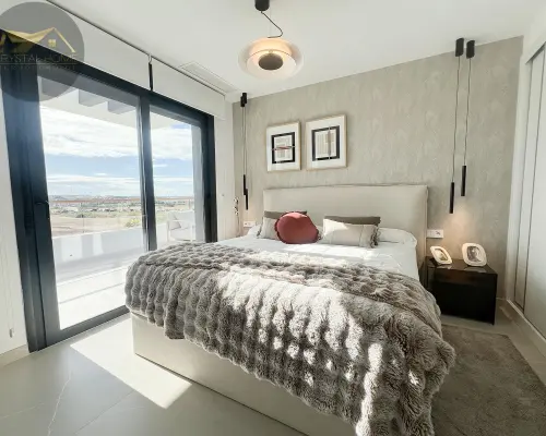 Apartament blisko różowego jeziora w Torrevieja