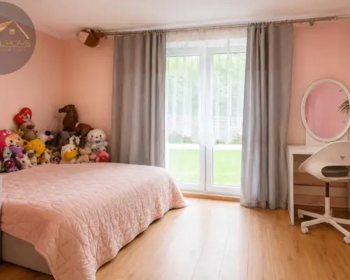 Parter domu/ 139,35m2/ ogród z basenem