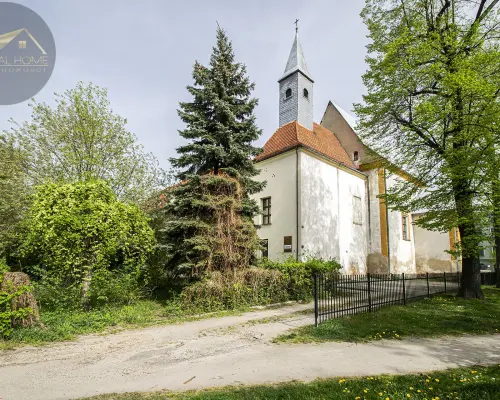 Zamek Świdnicki - zespół poklasztorny na sprzedaż