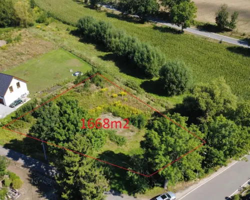 Działka 1668m2