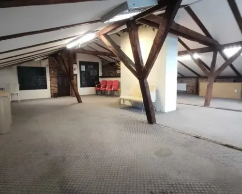 Lokal biurowo-usługowy, 81 m², centrum