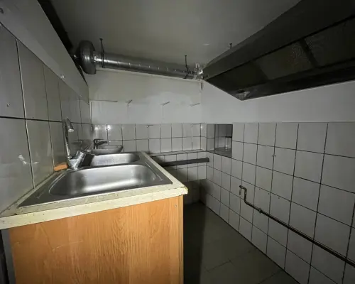 Lokal 75 m2 (wynajem) ul. Kołłątaja w Puławach.