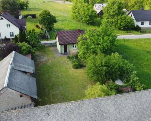 Siedlisko w Barłogach gm. Kurów 35 kw. do Lublina.