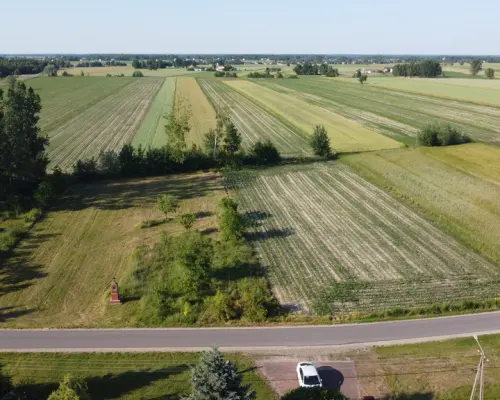 Działka o pow. 6461 m2 w Wysokim Kole (Gniewoszów)