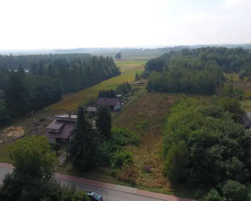 Piękna działka w pobliżu jeziora