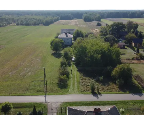 Działka o pow.  2,012 ha w Rudkach gm. Przyłęk.