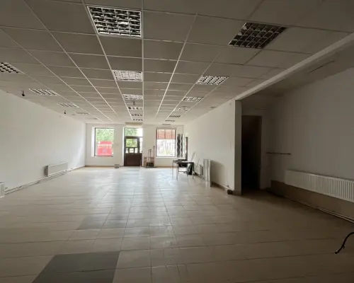 Lokal 370 m2 w centrum Zwolenia woj. mazowieckie.