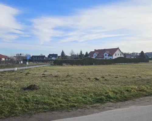 Kalinówka, 23ar, budowlana, media