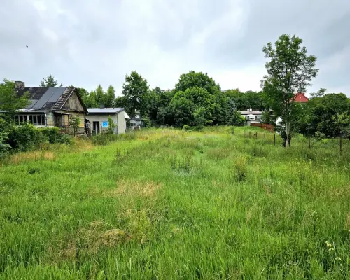 Działka budowlano-usługowa - Nałęczów, ul.Wójcika