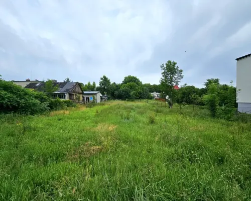 Działka budowlano-usługowa - Nałęczów, ul.Wójcika